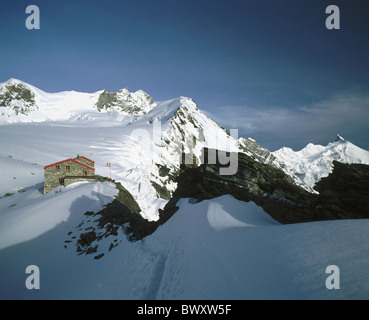 am Abend Berghütte Cabane de Tracuit Landschaft matt Tal Schweiz Europa Walliser Weisshorn Stockfoto