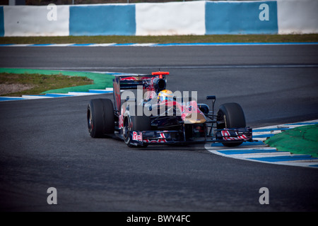 02.11.2010 auto Formel 1 Jerez Sébastien Buemi Test Toro Rosso-Ferrari automovil Autos Meisterschaft Fahrgestell Schaltung Stockfoto