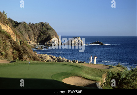 Abend Stimmung Golfplatz Costa Careyes El Tamarindo Resort paar Hotel entfernten paar Golf Sport Küste Meer Stockfoto