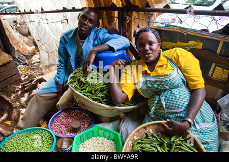 Neuen Stadtpark Ngara Hausierer Markt, Nairobi, Kenia Stockfoto