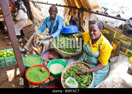 Neuen Stadtpark Ngara Hausierer Markt, Nairobi, Kenia Stockfoto