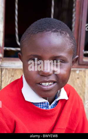 Stark autistisches Mädchen, Maji Mazuri Kinderhaus, Nairobi, Kenia Stockfoto