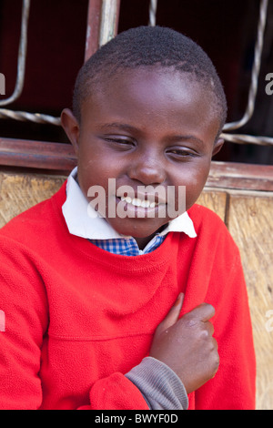 Stark autistisches Mädchen, Maji Mazuri Kinderhaus, Nairobi, Kenia Stockfoto