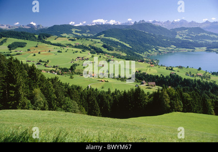 Ägerisee See Meer Alpenkette Hügel Landschaft Schweiz Europa Kanton Zug Stockfoto