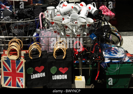 London England Souvenirs im Shop verkauft werden Stockfoto