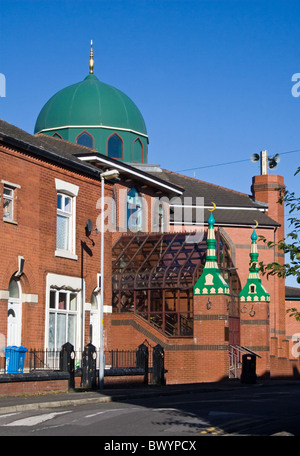 Reihenhaus, Häuser und Moschee, Glodwick Bezirk, Oldham (Oldham Osten + Saddleworth Wahlkreis), Greater Manchester, England, UK Stockfoto