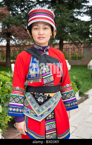 Frau aus Sani Minderheit, Shilin Yi, in der Nähe von Lunan und Kunming, Provinz Yunnan, China Stockfoto