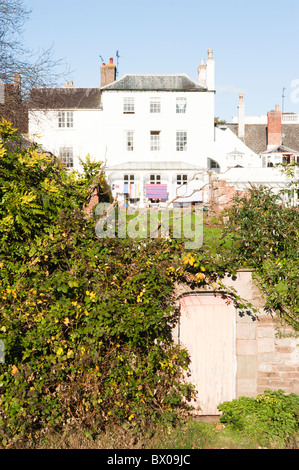 Gartentür in Nelsons Garten in Monmouth Stockfoto