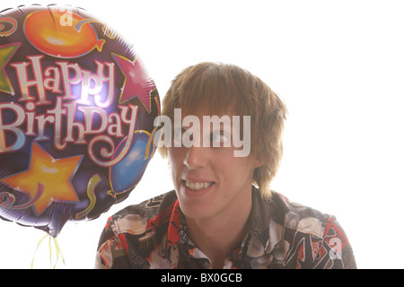 Der Multi-talentierte Musiker und Entertainer Andy Ferris begann als Kinderanimateur. Er kann auch sein Gesetz wegen Hörbehinderung unterzeichnen. Stockfoto