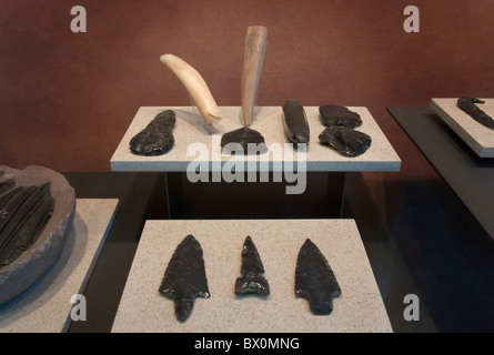 Aztekische Obsidian Feuersteinwerkzeuge an das Nationalmuseum für Anthropologie in Mexiko-Stadt. Stockfoto