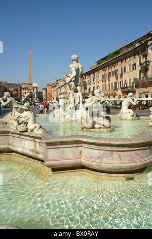 Fontana di Nettuno auf der Piazza Navona in Rom, Rom, Italien Stockfoto