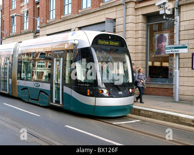 Nottingham Express Transit (NET) Straßenbahn Stockfoto