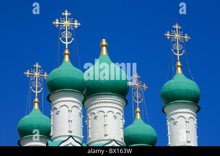 Zwiebeltürme des 17. Jahrhunderts Kirche des heiligen Simeon Stylites, wo Schriftsteller Nikolai Gogol (1809-1852) vor seiner Beerdigung in Moskau, Russland beklagt wurde Stockfoto