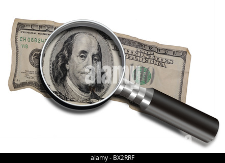 Hundert-Dollar-Schein unter die Lupe. Stockfoto