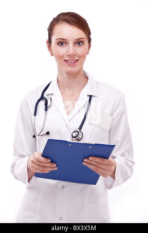 Porträt von positiven Arzt hält auf Zwischenablage. Isoliert auf einem weißen. Stockfoto