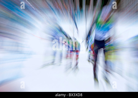 Winterspiele 2010 Vancouver; Winterspiele 2010 Vancouver; Herren 50km Massenstart klassisch Langlaufen Stockfoto