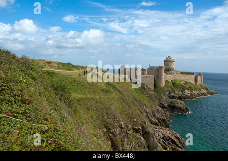 Fort la Latte, eine Burg des 13. Jahrhundert an der Küste in Côtes d ' Armor, Bretagne, Frankreich. Stockfoto