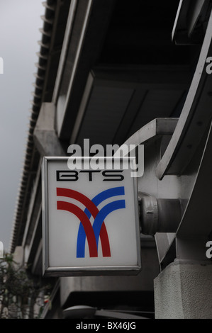 Eingang an der BTS Skytrain in Bangkok Stockfoto