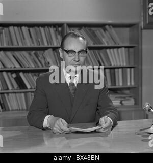 Alexander Dubcek, Rede, Adresse, TV Stockfoto