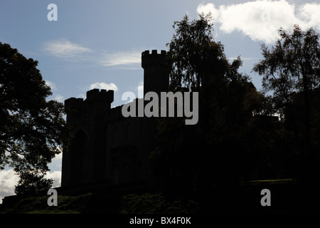 Silhouette der Bodelwyddan Burg am Abend in der Nähe von Bodelwyddan Denbighshire Nord-Wales Stockfoto