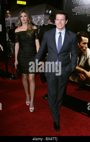 RHEA DURHAM MARK WAHLBERG Kämpfer LOS ANGELES PREMIERE HOLLYWOOD LOS ANGELES Kalifornien USA 6. Dezember 2010 Stockfoto