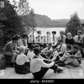 Internationalen Pioneer Camp - Pionier war eine kommunistische entspricht uns Pfadfinder. SEC, Tschechoslowakei 1963. (CTK Foto / Jiri Finda) Stockfoto