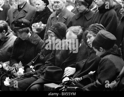 Jan Palach, Jiri Palach, Libuse Palachova, Beerdigung, Karolinum Stockfoto