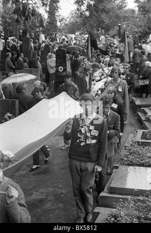 Milan Kadlec, Opfer, Tote, Unfall, Beerdigung, Nationalflagge, trauernden Stockfoto