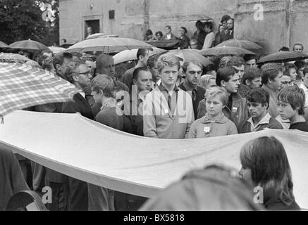 Milan Kadlec, Opfer, Tote, Unfall, Beerdigung, Nationalflagge, trauernden Stockfoto