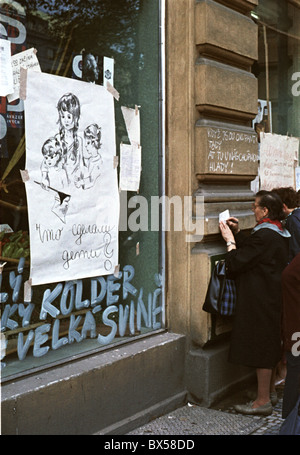 Poster, Schilder, Broschüren, Informationen, News, protest Stockfoto