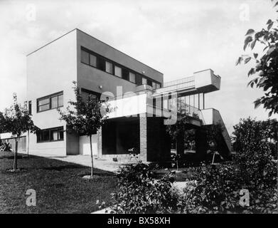 Tschechoslowakei 1937, Villa in Kostelec Nd Cernymi Lesy entworfen von Architekt Jaroslav Fragner. Stockfoto