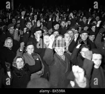 Prag, Wenzelsplatz, hoffe Februar 1948, Menschen, Begeisterung, Jubel, Menge Stockfoto