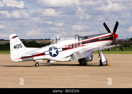 North American P - 51D Mustang auf der Flightline auf Duxford Flying Legends Airshow Stockfoto