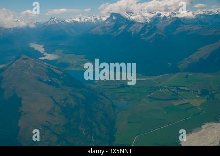 Südalpen, Arial Fotografie zum Milford Sound, Täler, schneebedeckte Berge, Souther Island Neuseeland Stockfoto