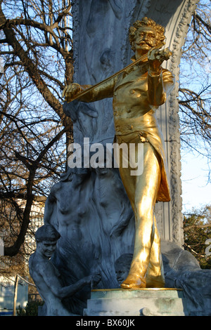 Statue von Johann Strauß im Stadtpark - Wien, Wien, Österreich. Oesterreich Stockfoto