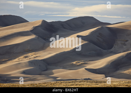 Great Sand Dunes in den späten Nachmittag, Great Sand Dunes National Park und Konserve, Colorado, USA Stockfoto