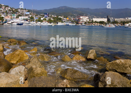 Tlacopanocha Strand in Altstadt Acapulco, Bundesstaat Guerrero, Mexiko, Nordamerika Stockfoto