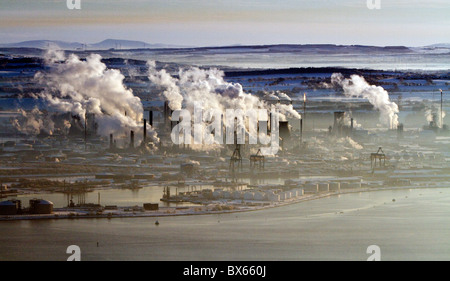 Eine Aireal Ansicht von Grangemouth Petrochemieanlage, Falkirk, Schottland. Stockfoto