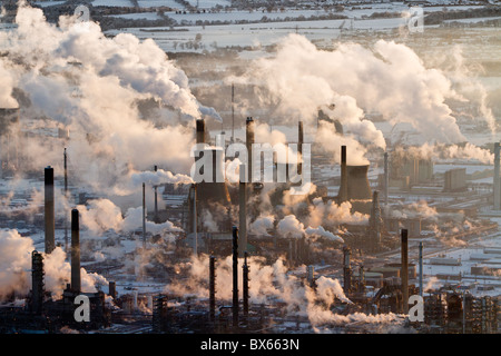 Eine Aireal Ansicht von Grangemouth Petrochemieanlage, Falkirk, Schottland. Stockfoto