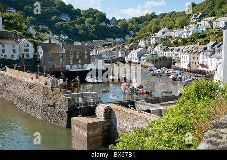 Hafen von Fischen Dorf Polperro, Cornwall UK Stockfoto