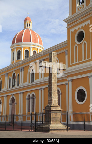 Kathedrale de Granada, Park Colon, Park Central, Granada, Nicaragua, Mittelamerika Stockfoto