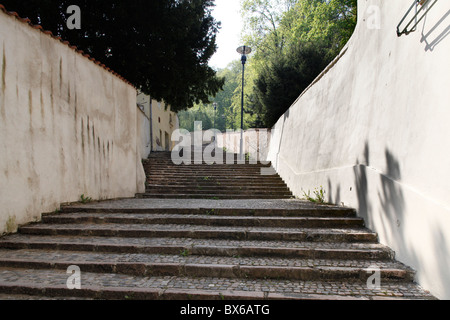 Prag, Treppe zum Petrin. (CTK Foto/Josef Horazny) Stockfoto