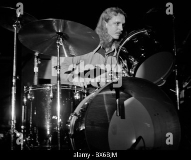 Die Allman Brothers Band spielen im Jubilee, Maifeiertag, 1971, University of North Carolina-Chapel Hill, Butch Trucks Stockfoto