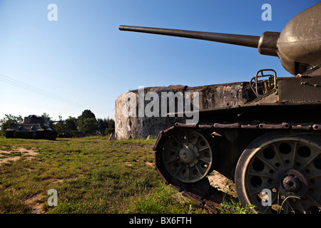 bauen Fort MO S-20 Orel, Museum der Befestigungen, Hlucin-Darkovicky, russische Panzer t-34 Stockfoto