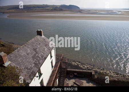 Das Bootshaus, wo Dylan Thomas und seine Frau Caitlyn mit ihren Kindern von 1949 oben 1953 in Laugharne, Wales, UK gelebt Stockfoto