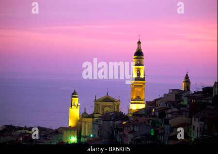 Kirche St. Michel, Menton, Alpes-Maritimes, Cote d ' Azur, Provence, Côte d ' Azur, Frankreich, Mittelmeer, Europa Stockfoto