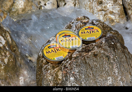 traditionelle tschechische Pastete, Majka, Adriatischen Meer, Felsen, Surfen Stockfoto