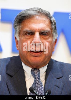 Ratan N. Tata während dem 79. internationalen Autosalon in Genf, Dienstag, 3. März 2009.  (CTK Foto/Rene Fluger) Stockfoto