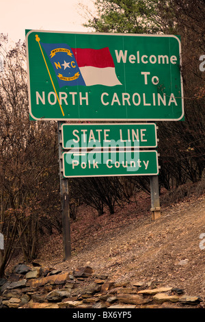 Willkommen Sie in North Carolina Straßenschild Stockfoto