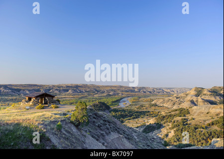 Little Missouri River und Flussschleife übersehen, Theodore-Roosevelt-Nationalpark (North Unit), North Dakota, USA Stockfoto